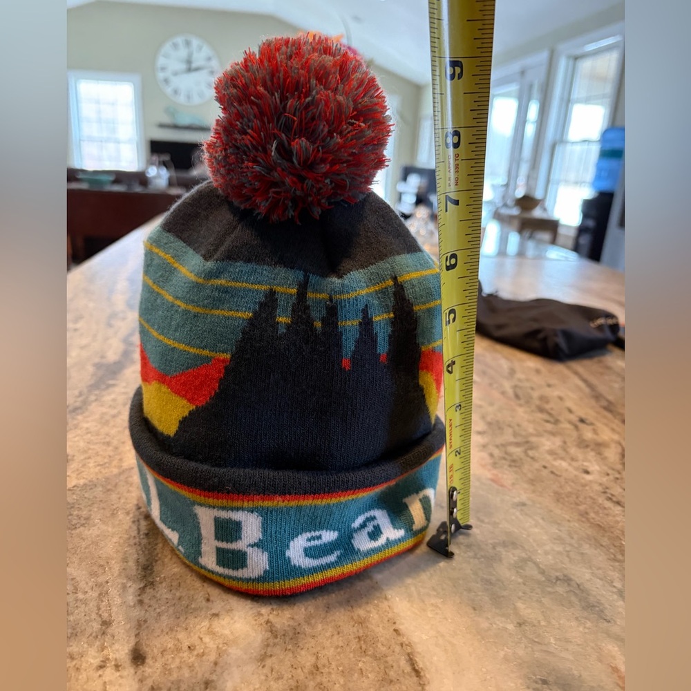 LL Bean Adult Katahdin Pom Winter Hat Unisex Multi Color Sunrise Over Katahdin - Picture 2 of 10